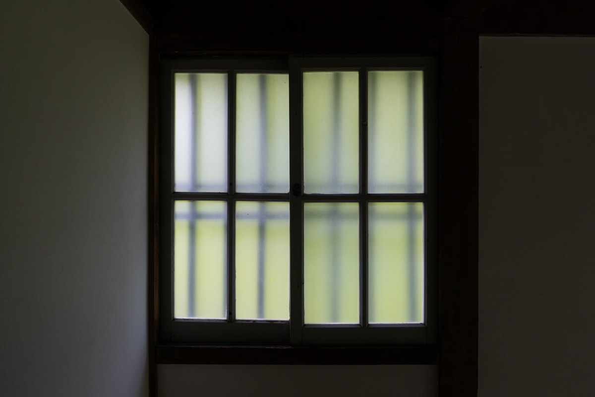 window3.jpg